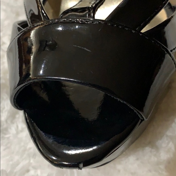 Steve Madden Heels Black Patent Size 9M - Picture 6 of 8